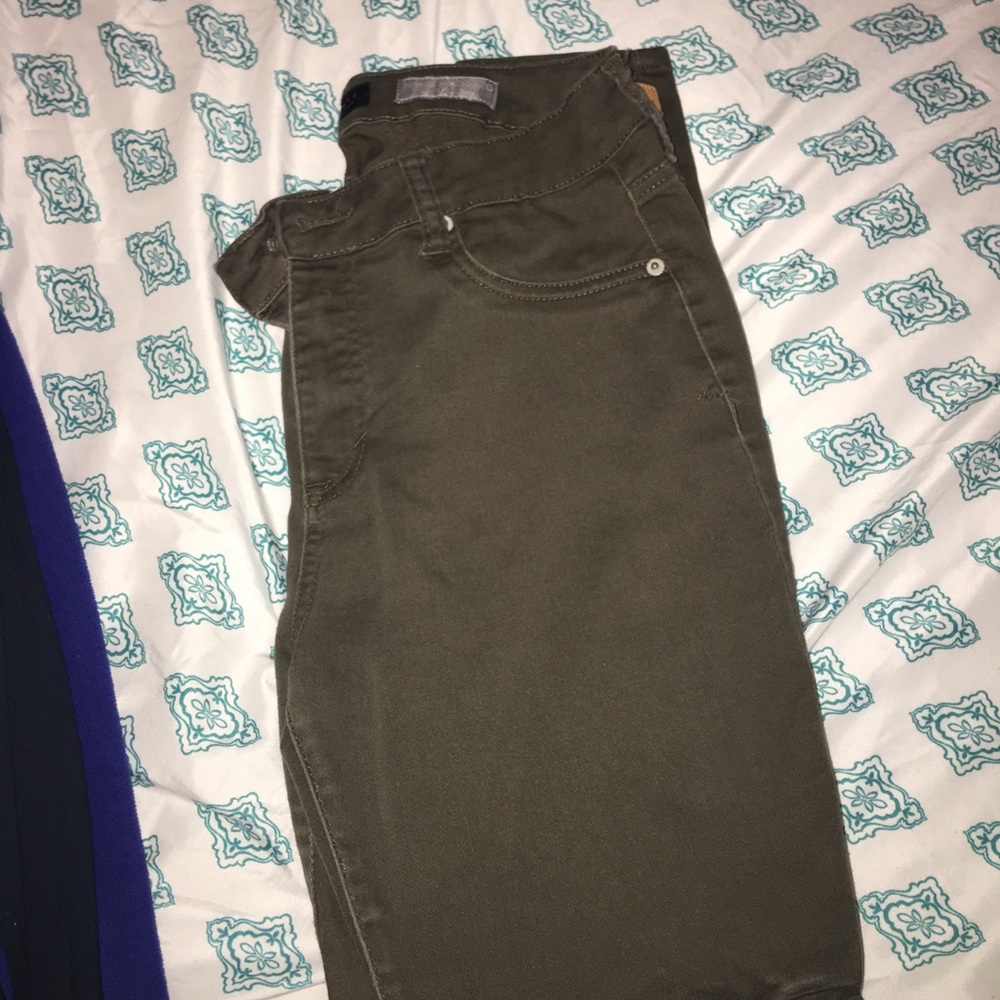 Aero pants